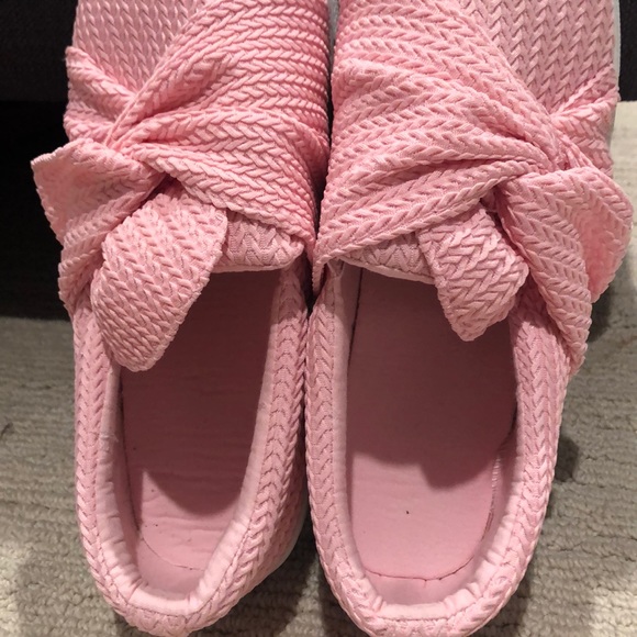 BNWOT pink weave look pink slip ones. - Picture 8 of 8